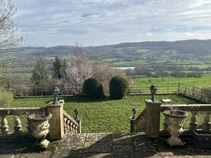 Photo 29- click for photo gallery